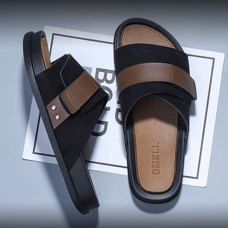 Home Bathroom Wear - Summer men's slippers Korean version trend